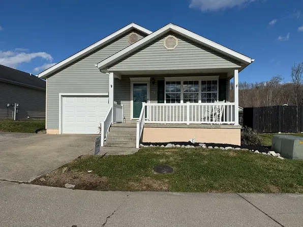 76 Sunwatch Dr, Huntington, WV 25705