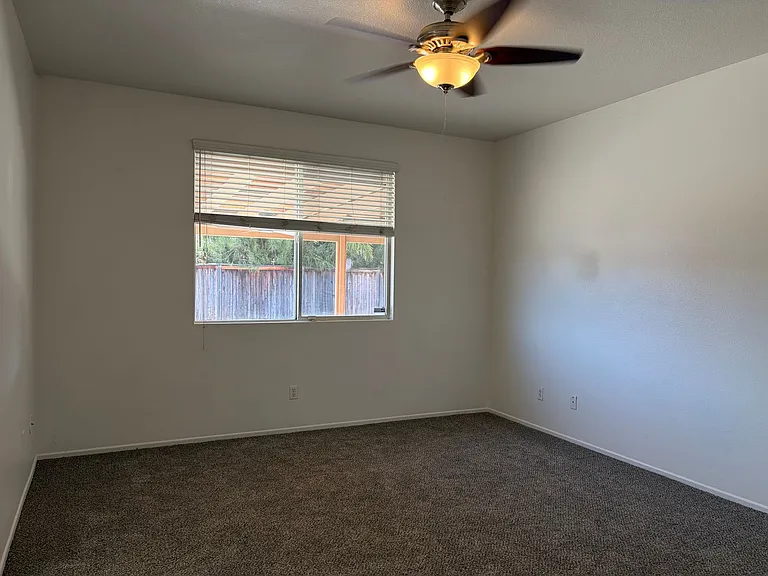 26772 Maris Ct — Photo 17