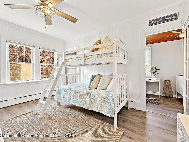 27 Shrewsbury Dr — Photo 41