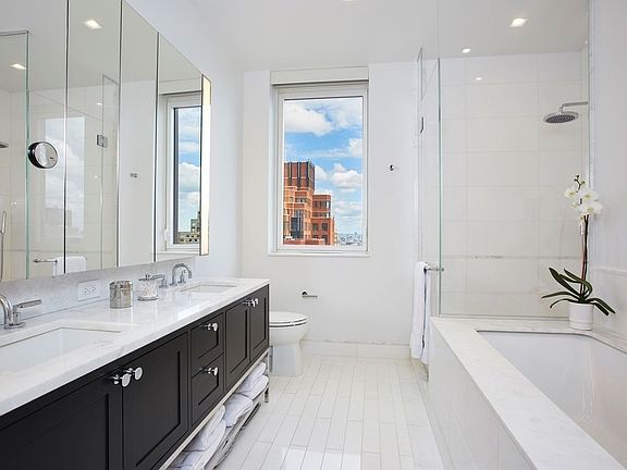 3rd image of 205 E 92nd St APT 30A