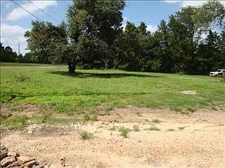 2nd image of 10375 Us Highway 271 S