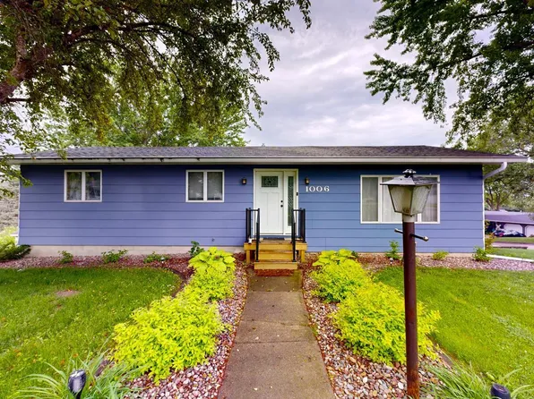 1006 Jefferson Ave, Wabasha, MN 55981