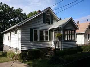 7 Potomac St, West Roxbury, MA 02132