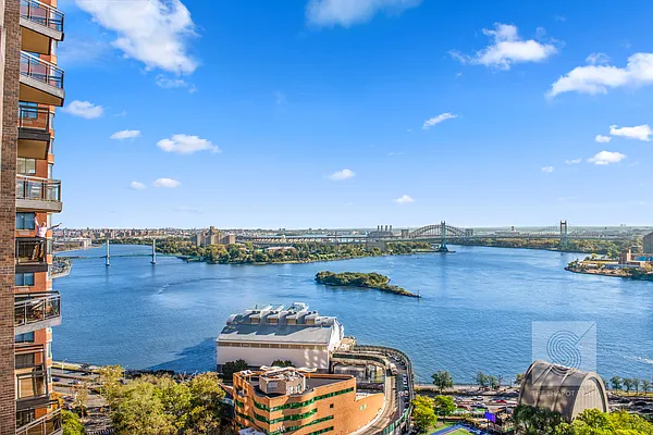 Sold by Keller Williams NYC | media 19