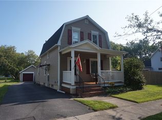 130 Pollard Ave, Rochester, NY 14612