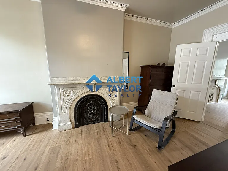 239 Northampton St #1 — Photo 2