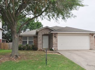 2971 Celian Dr, Grand Prairie, TX 75052