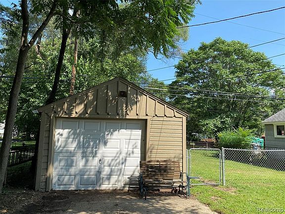 4th image of 6537 Westpoint St #1