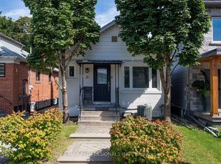 43 15th St, Toronto, ON M8V 3J3