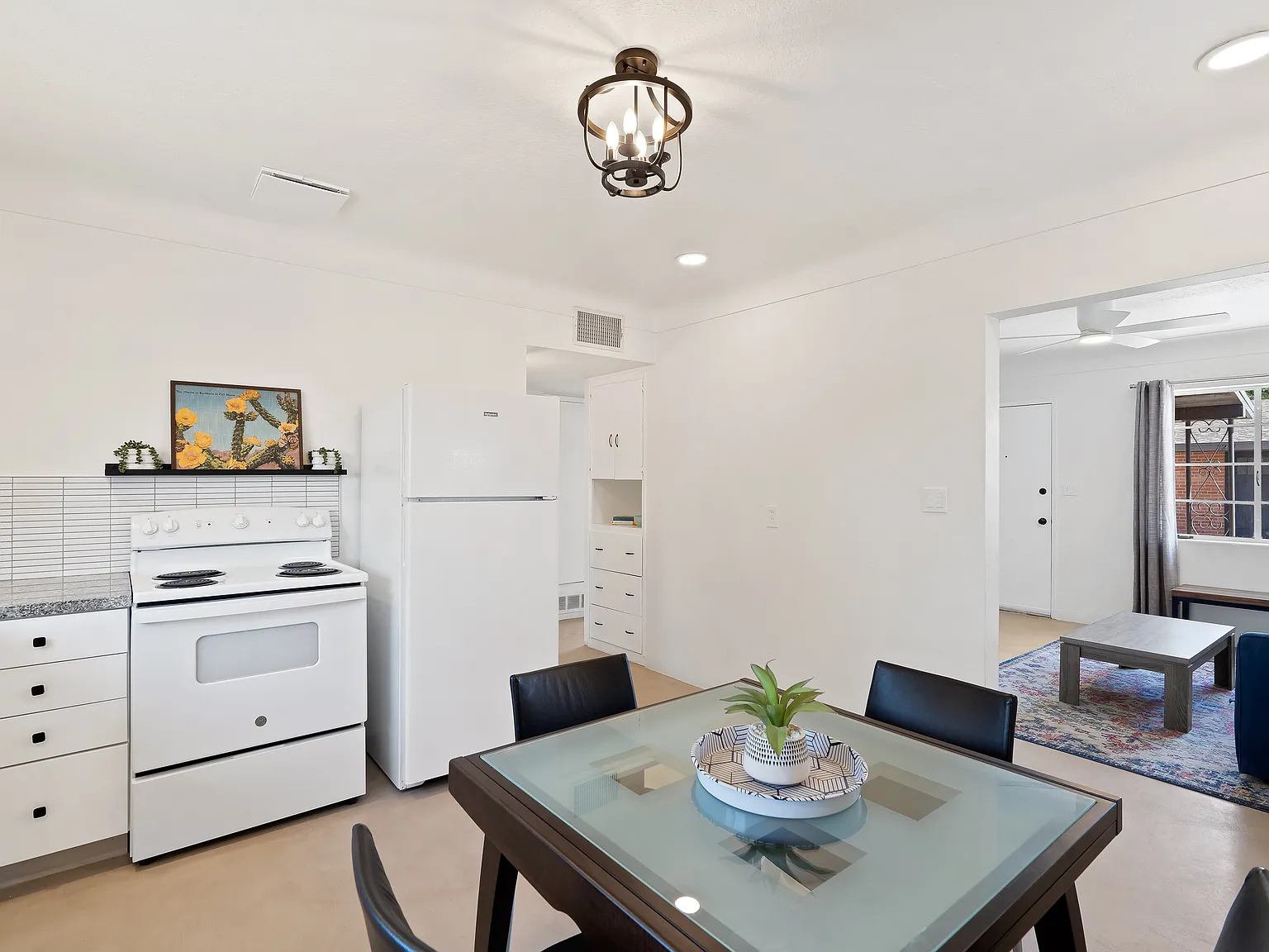 2 bed, 840 sqft, $1,450 — Photo 4