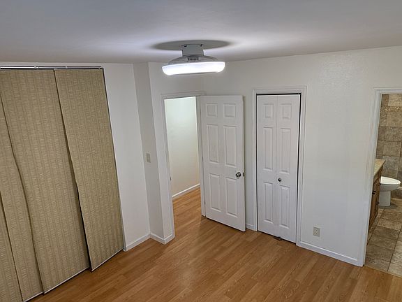 3rd image of 15 Kulanihakoi St APT 12A