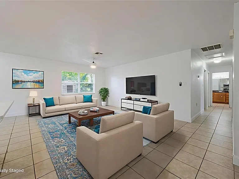 495 Orange Ave — Photo 5