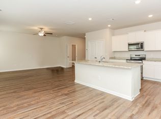 3220 Bridgewood Dr, Macon, GA 31216