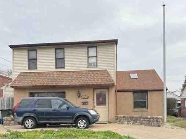 1415-17 Tudor St, Philadelphia, PA 19111