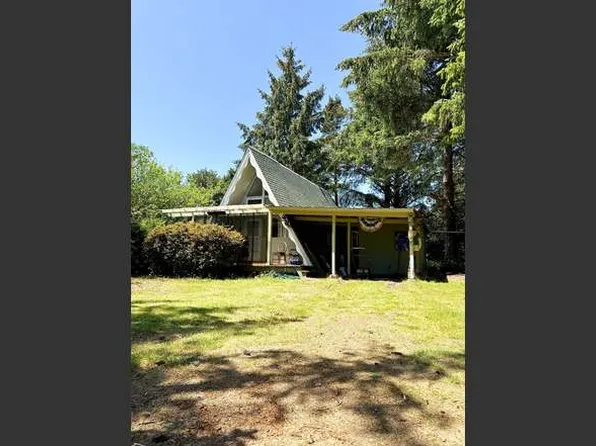 489 Point Brown Ave SW, Ocean Shores, WA 98569