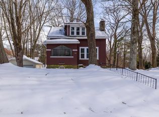 10-10 Dawson Rd #A, Worcester, MA 01602