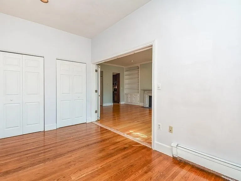 275 Beacon St #3B — Photo 7