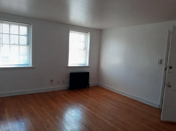 2901 N Broom St APT 1, Wilmington, DE 19802