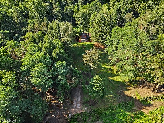 5th image of 3166 Yellow Creek Rd