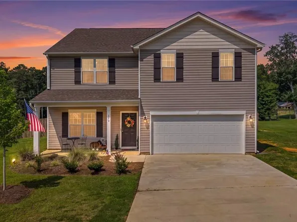133 Stone Hollow Rd, Lexington, NC 27295