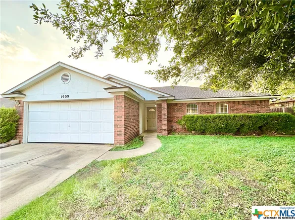 1909 Dusk Dr, Killeen, TX 76543