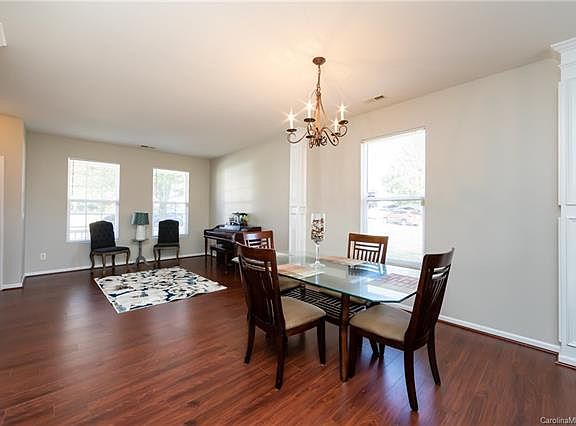5th image of 12520 Clackwyck Ln