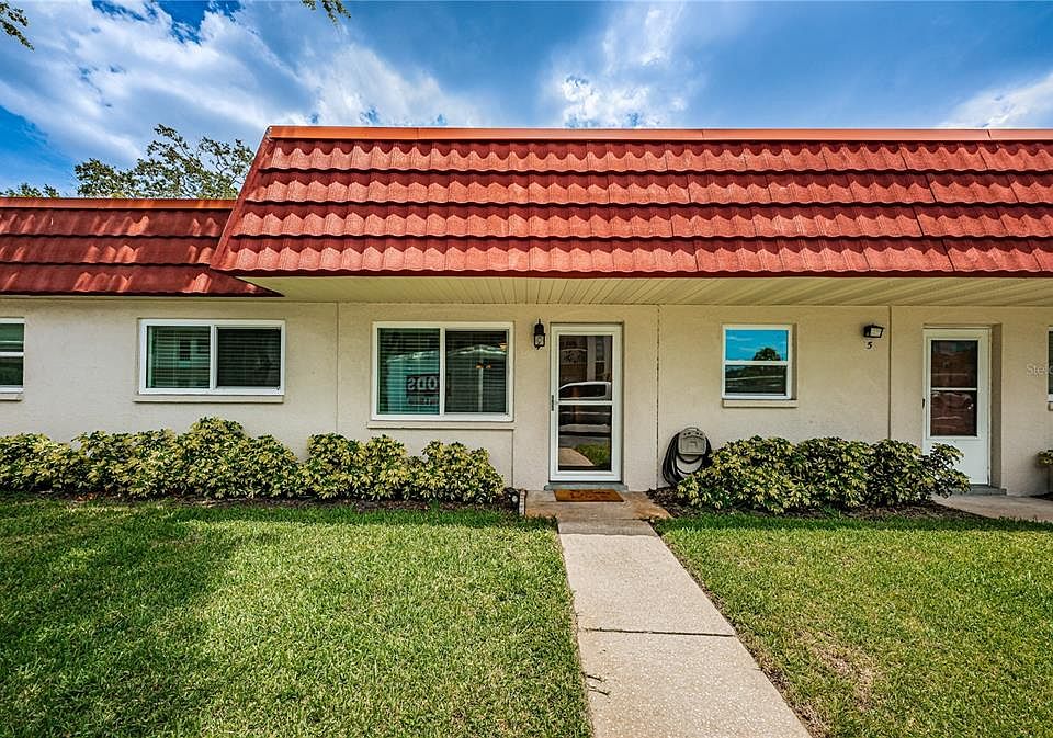 1st image of 5875 37TH AVENUE N #4