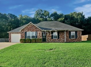 4020 Snowbird Dr, Smyrna, TN 37167