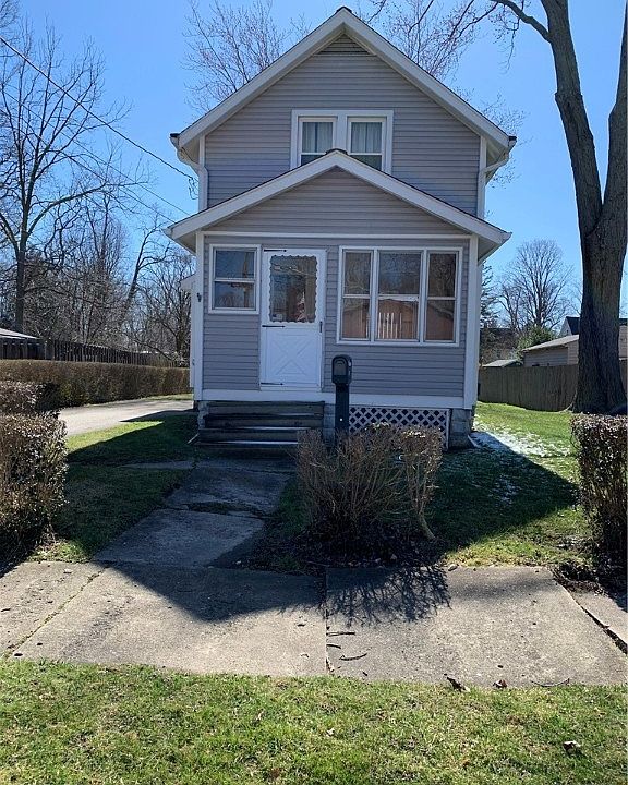 2nd image of 30 Charlotte St