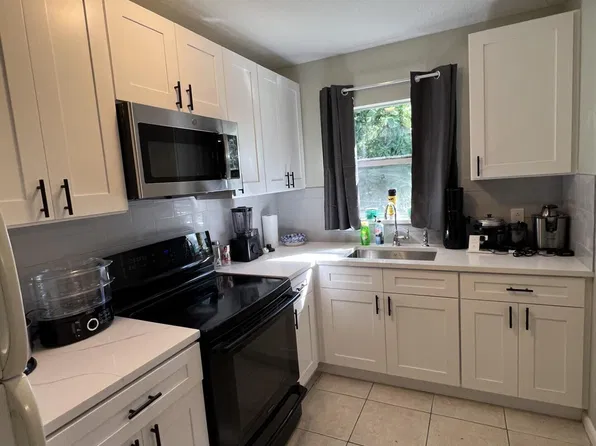 3463 Saranac Ave, West Palm Beach, FL 33409