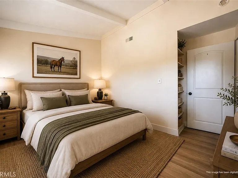 12 Martingale Dr — Photo 10