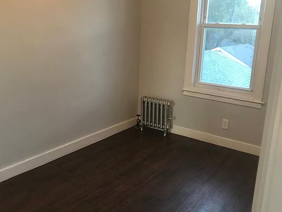 4th image of 531 Revere Ave #2