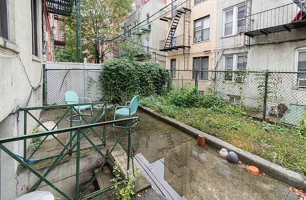 Rented by RealTegrity NY LLC | media 124