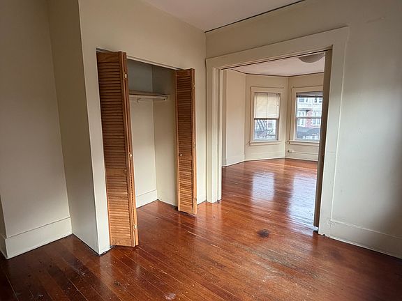 3rd image of 1356 E Olive Way #305