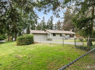2185 Norman Dr, Oak Harbor, WA