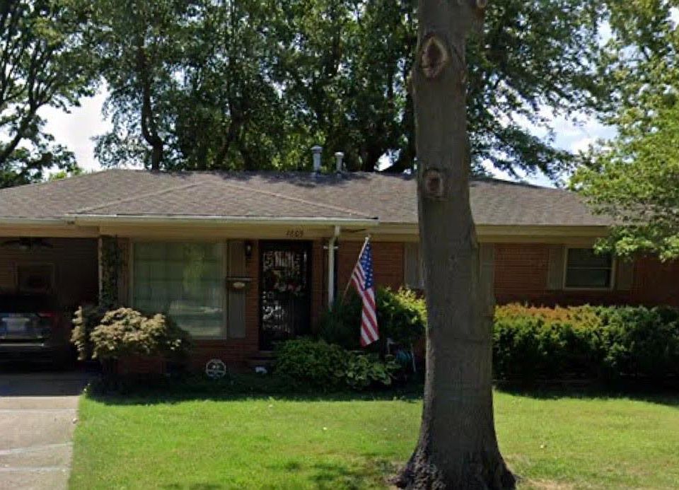 1st image of 1805 Meadow Ln