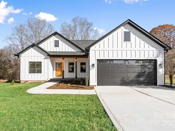 2644 Polo Ln, Maiden, NC 28650