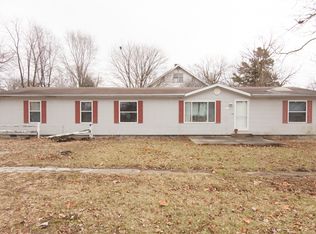410 Livingston St, Gridley, IL 61744