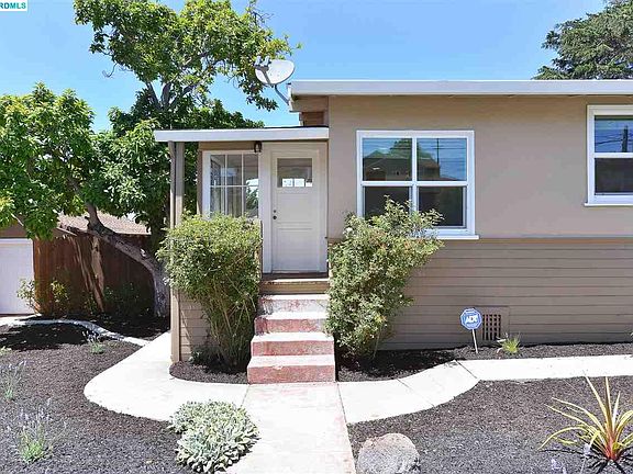 5th image of 2629 San Mateo St