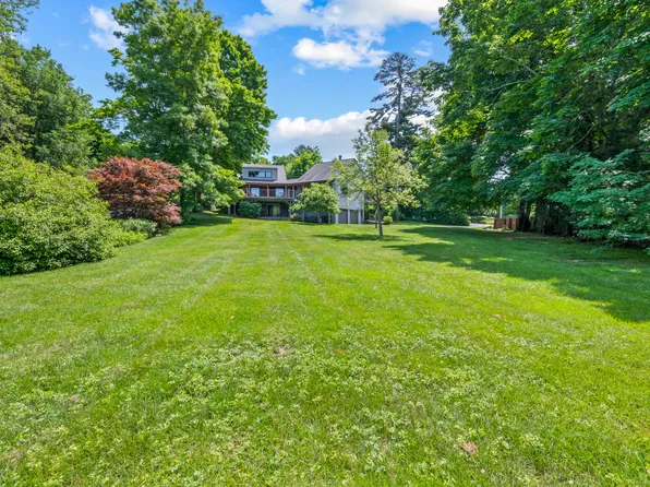248 Island Trail, Morris, CT 06763
