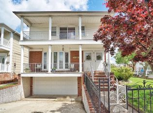 3 Birch Rd, Staten Island, NY 10303