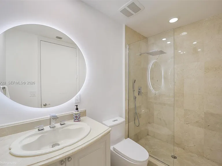 3400 SW 27th Ave #2202 — Photo 13