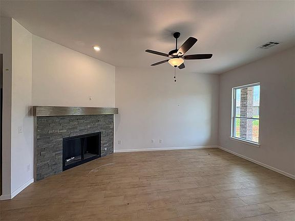 2nd image of 8509 NW 76th St