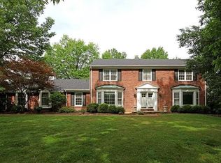 2251 Whitby Rd, Chesterfield, MO 63017