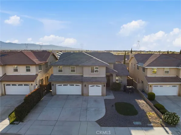 11276 Bridle Ln, Victorville, CA 92392