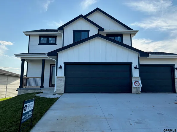 7422 N 176th St, Bennington, NE 68007