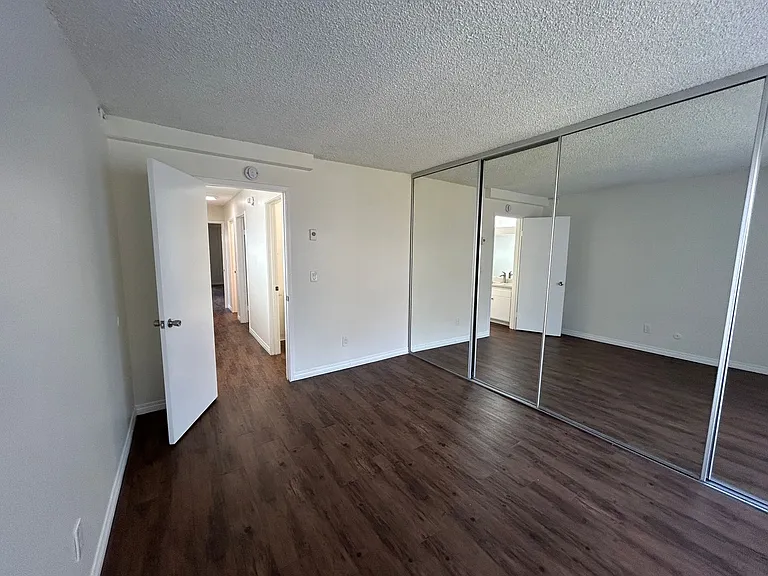734 Sapphire St #6 — Photo 25