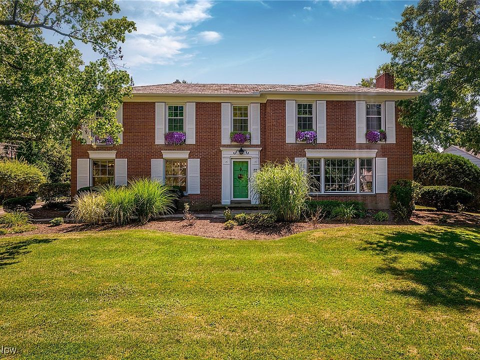 1st image of 37 Lyman Cir