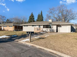 1929 Summer St, Falcon Heights, MN 55113