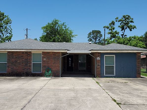 302 N Verret St